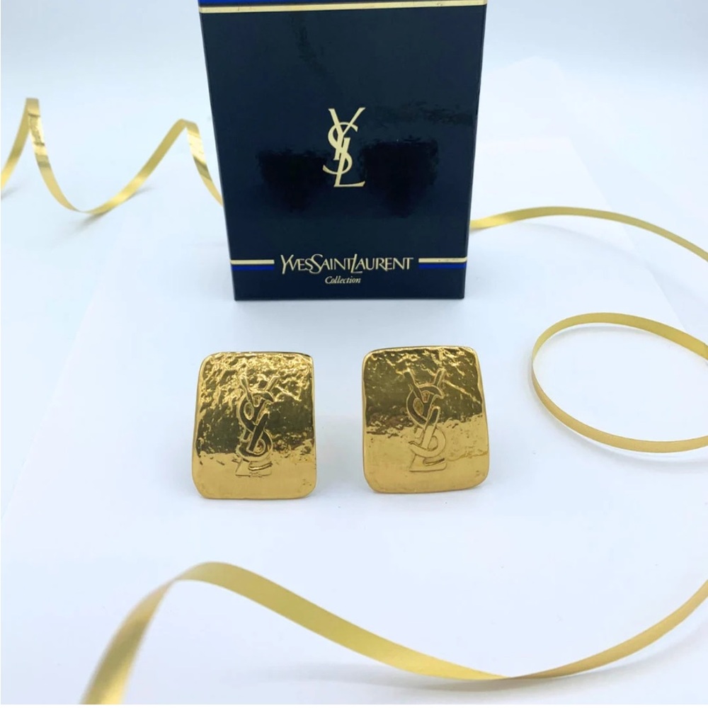 ISO YSL vintage square clip ons